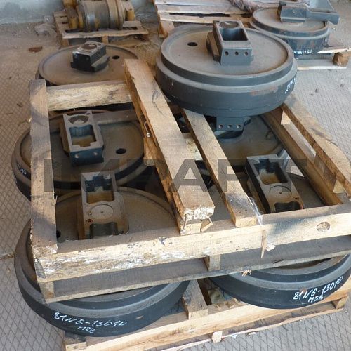81N6-13010-HSB КОЛЕСО НАПРАВЛЯЮЩЕЕ