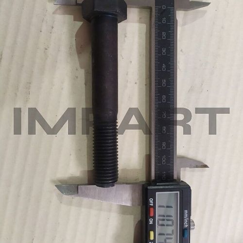 01011-31600 Болт 8T0207